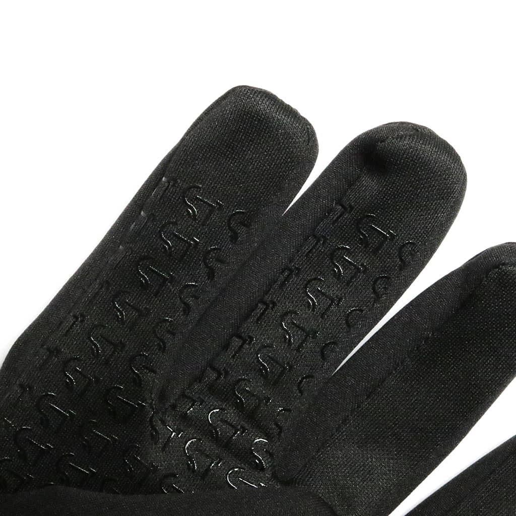 Gore-Tex Infinium Glovesのパネルタッチ